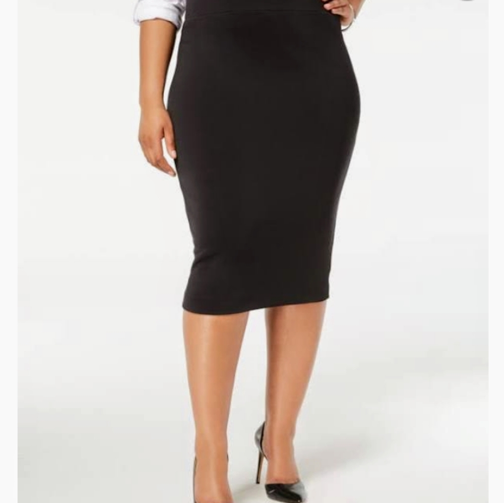 Black high wasted lace pencil skirt